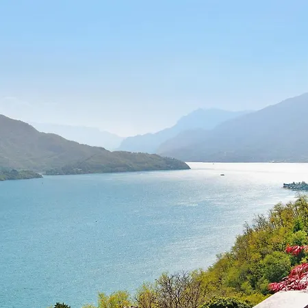 Casa Alan * Gera Lario